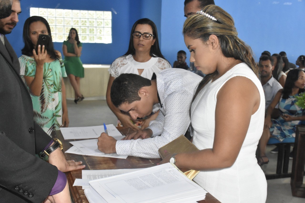 Camacã: II Casamento Comunitário realiza o sonho de dezenas de casais
